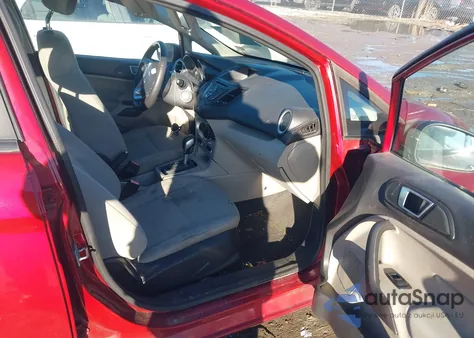 2016 Ford Fiesta Se z USA, uszkodzony, nr VIN 3FADP4BJ3GM101105